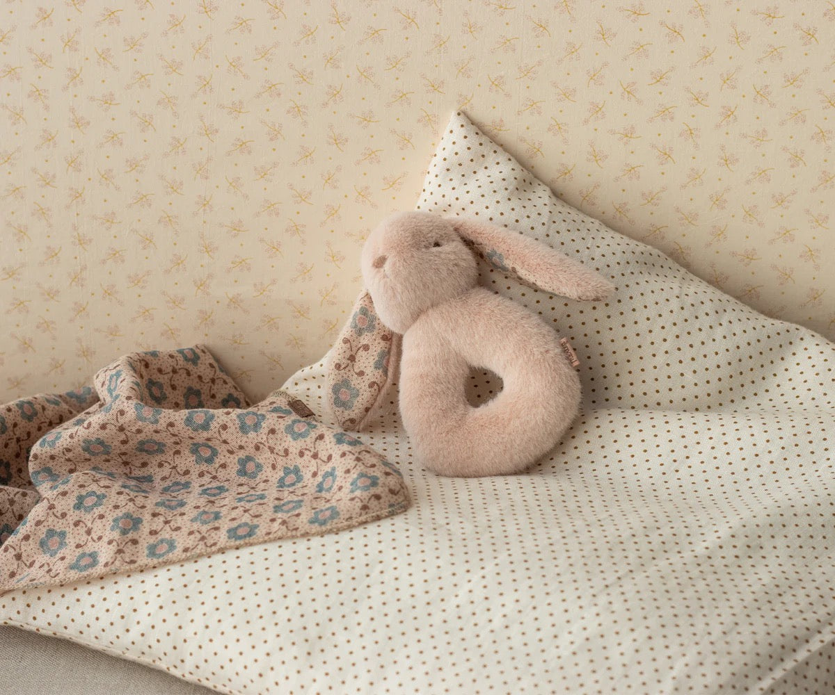 Sett Rattle Bunny Powder