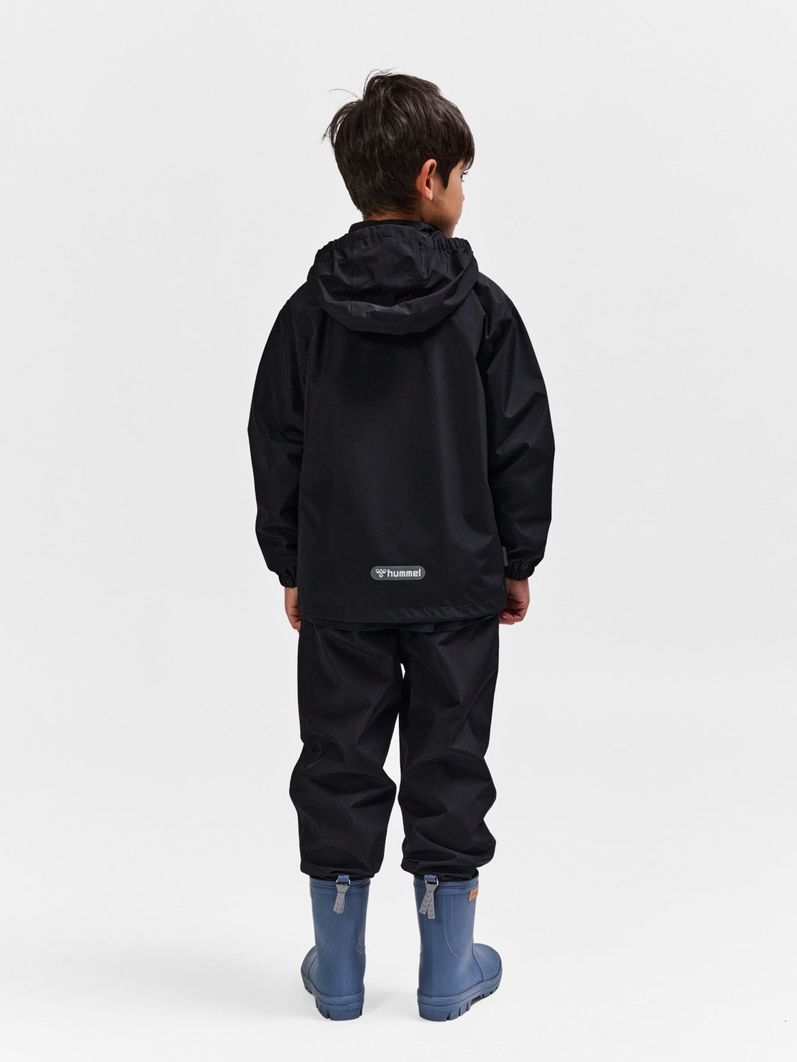 Regnsett Nessie Black