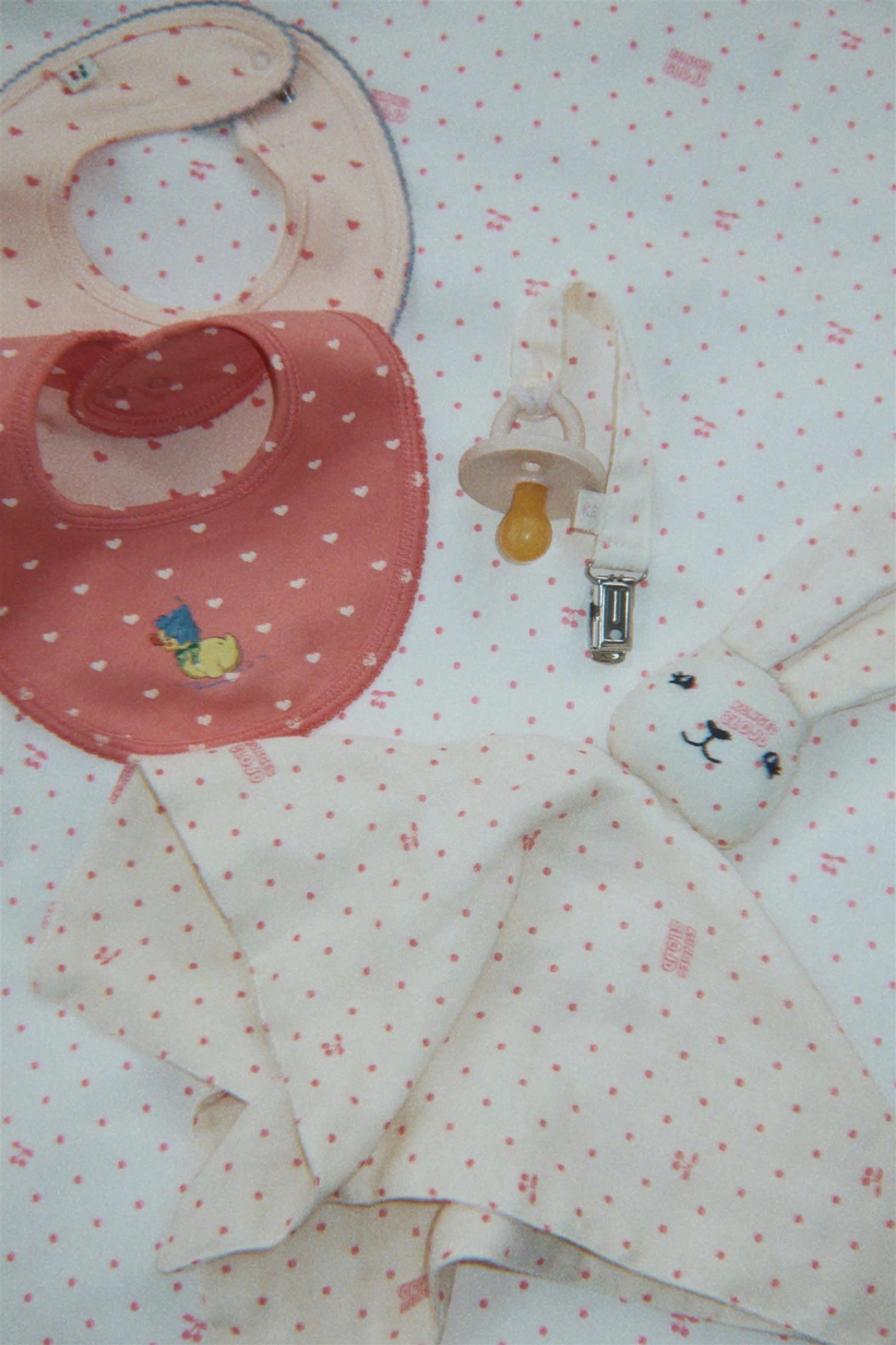 Koseklut Sleepy Rabbit Cherry Dot