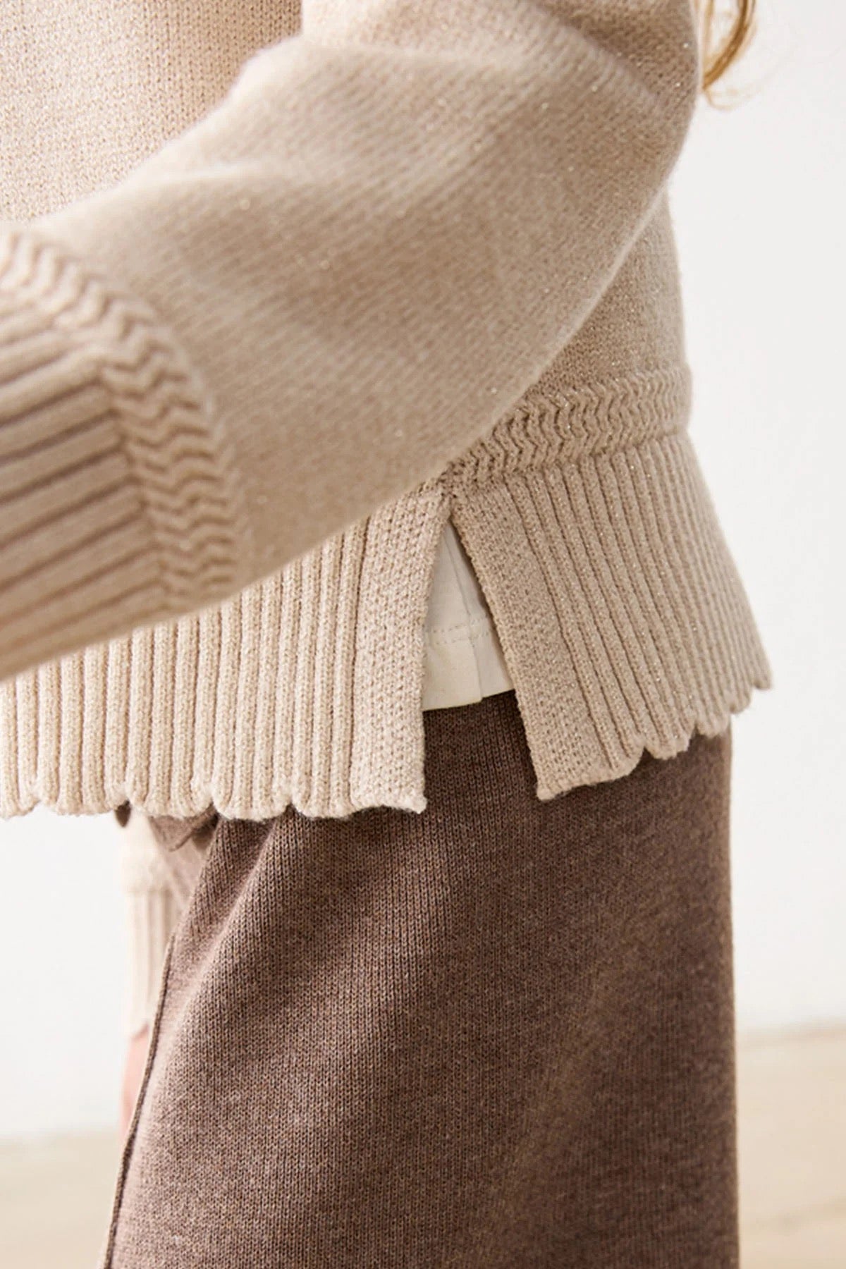 Genser Knitted Smooth Beige Vigo
