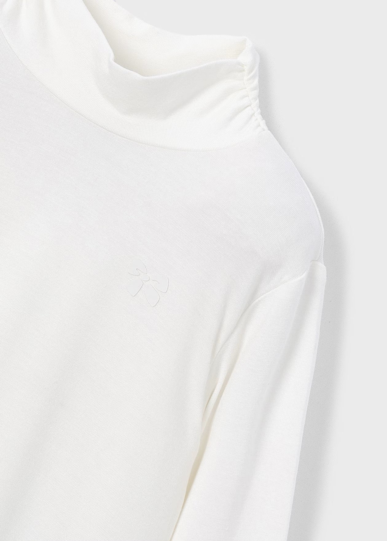 Genser Basic Turtleneck Cream