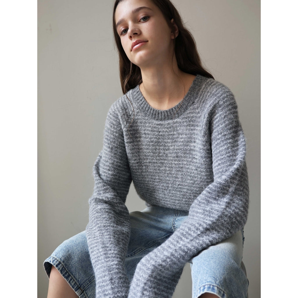 Genser GRCienne LS Crew Knit Dark Grey