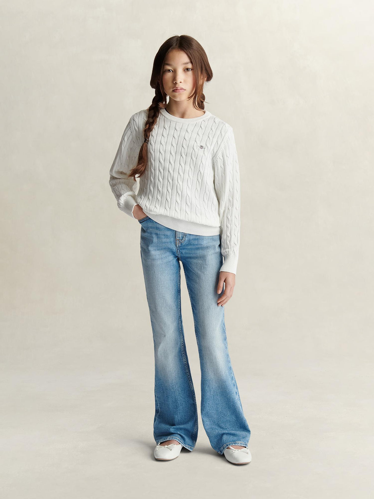 Genser Shield Cable Knit Light White