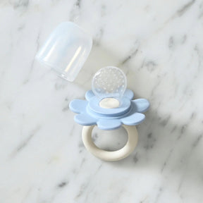 Fruktsmokk Poppy Fruit Feeder Cream/Pale Blue