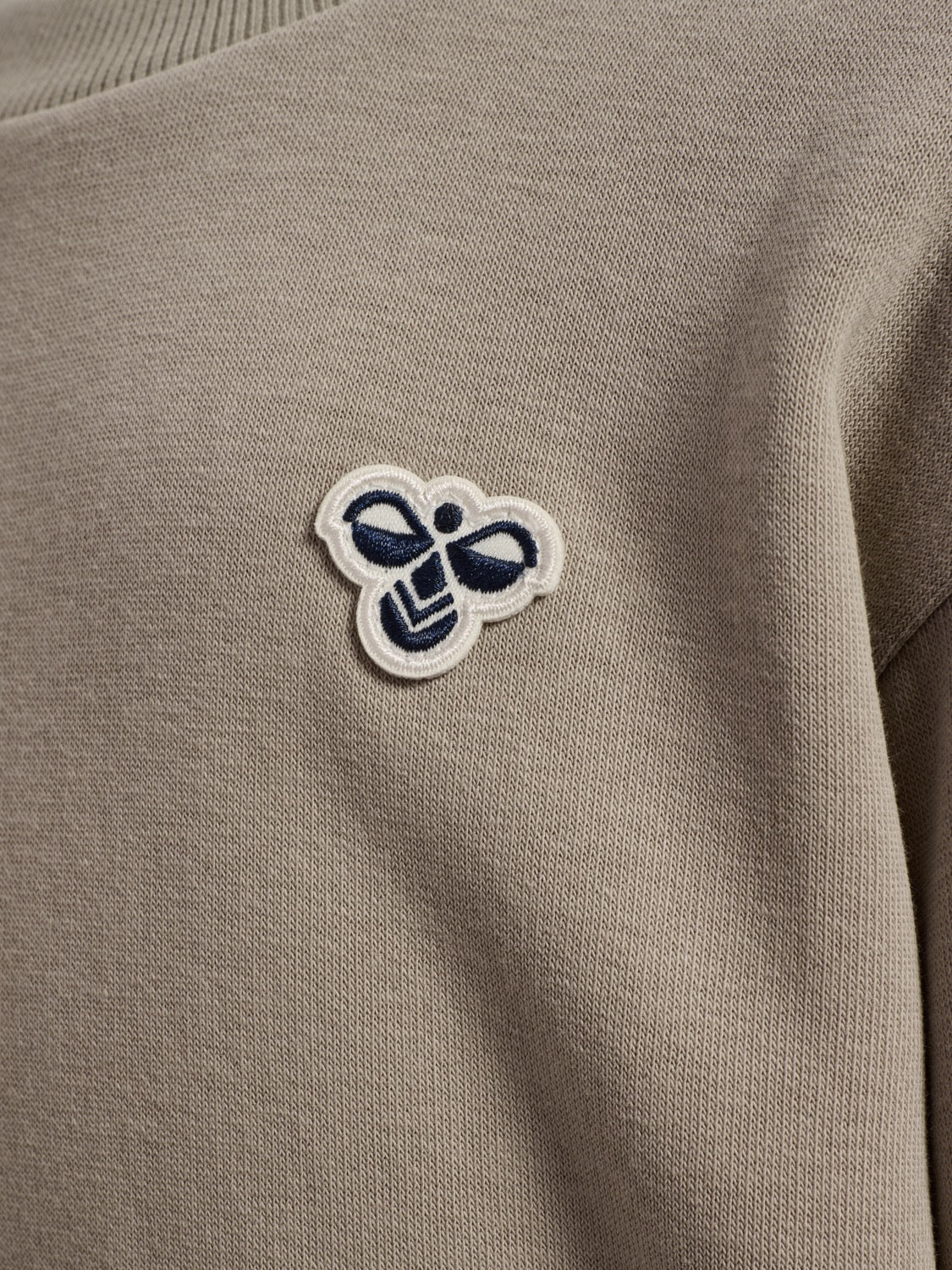Genser Loose Bee Vintage Khaki