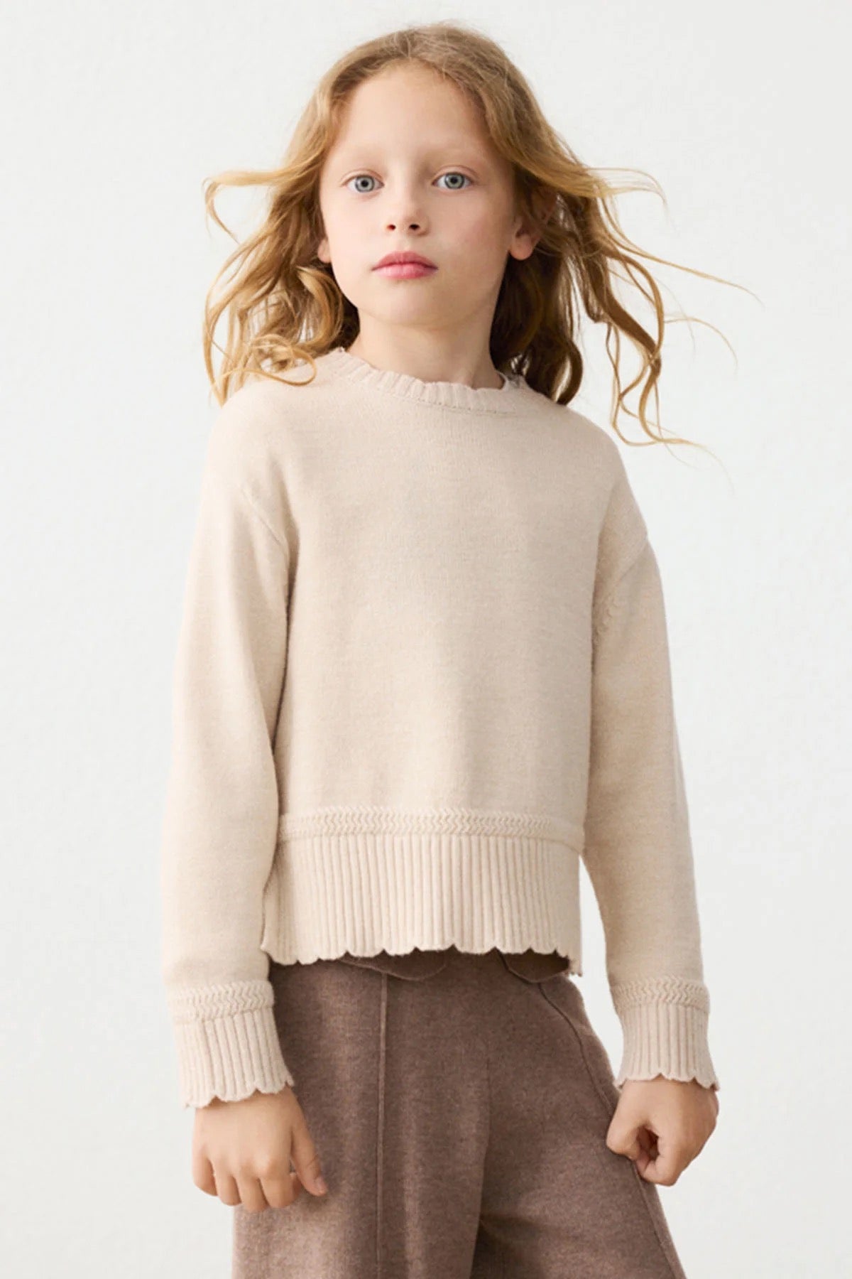 Genser Knitted Smooth Beige Vigo