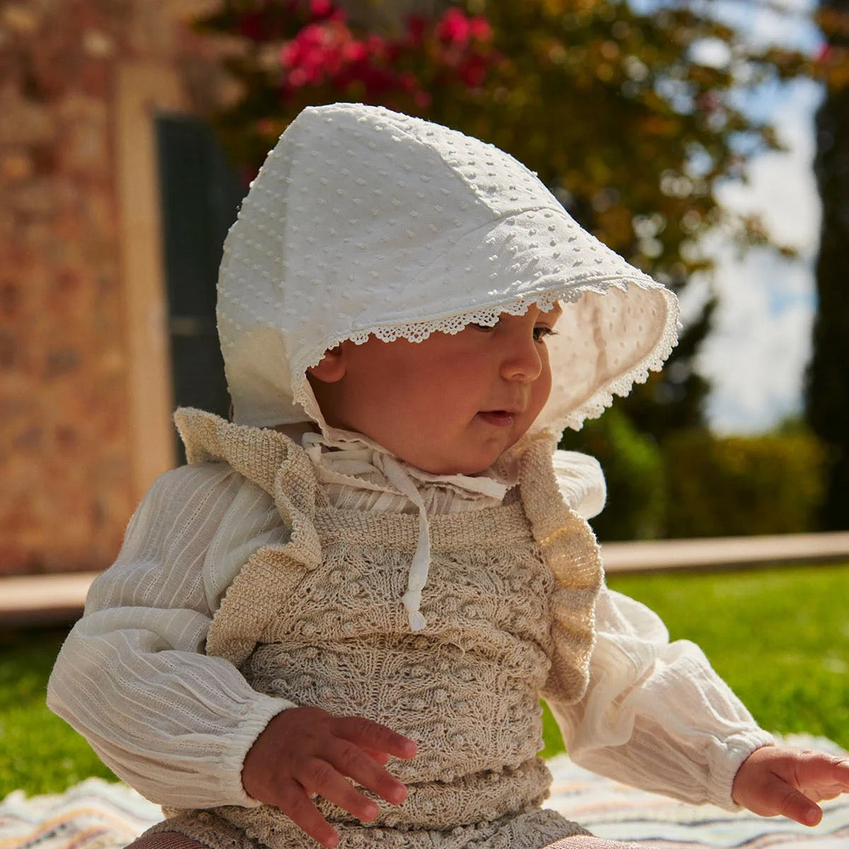 Lue Bonnet Ellen White