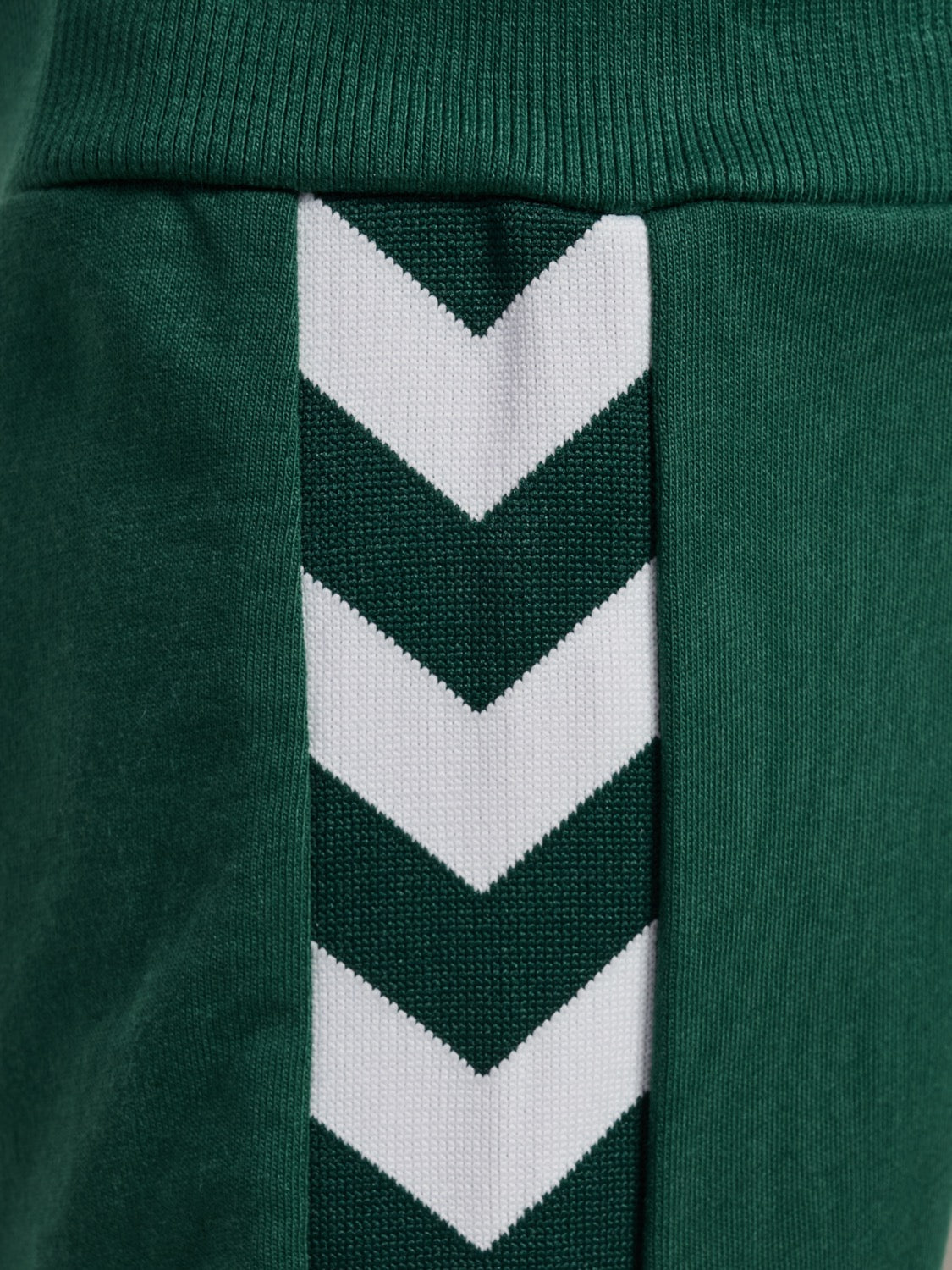 Sett Chevron Dark Green